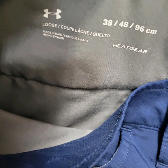 Under Armour Men's Shorts Size 38 Inseam 10" Excellent Condition - Picture 5 of 5